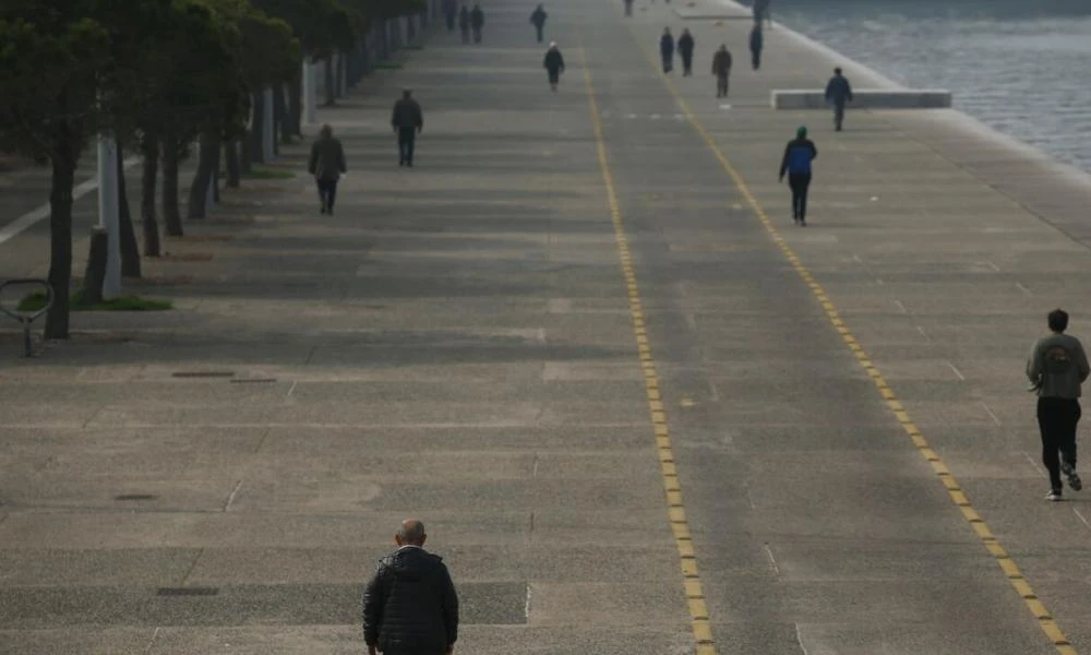 Καιρός: Νεφώσεις και τοπικές βροχές - Έως τους 28 βαθμούς το θερμόμετρο